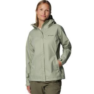 Columbia Women's dark Green Ski Jacket